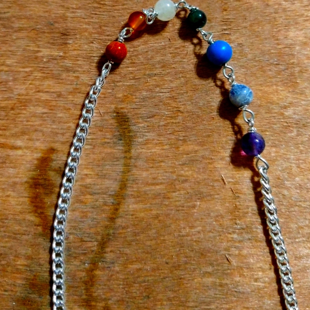 Crystal Pendulum with Silver Chain - Picture 4 of 7